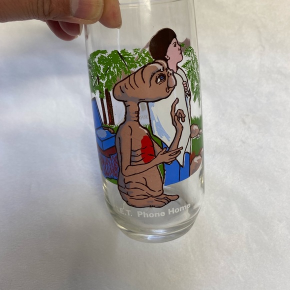 1982 E.T. The Extra-Terrestrial Glass Tumblers By aafes "E.T. Phone Home" - Picture 2 of 12